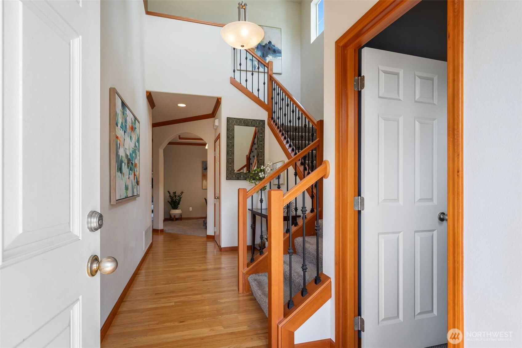 18208 2nd Place West, Unit B Bothell, WA 98012 - Photo 4 of 38