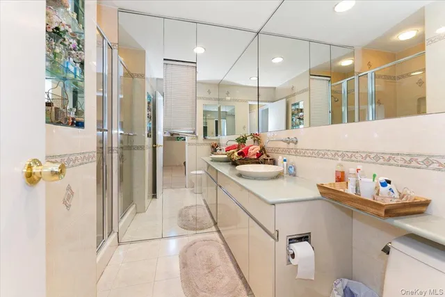 $1,690,000 | 924 Northfield Road, Woodmere, NY 11598