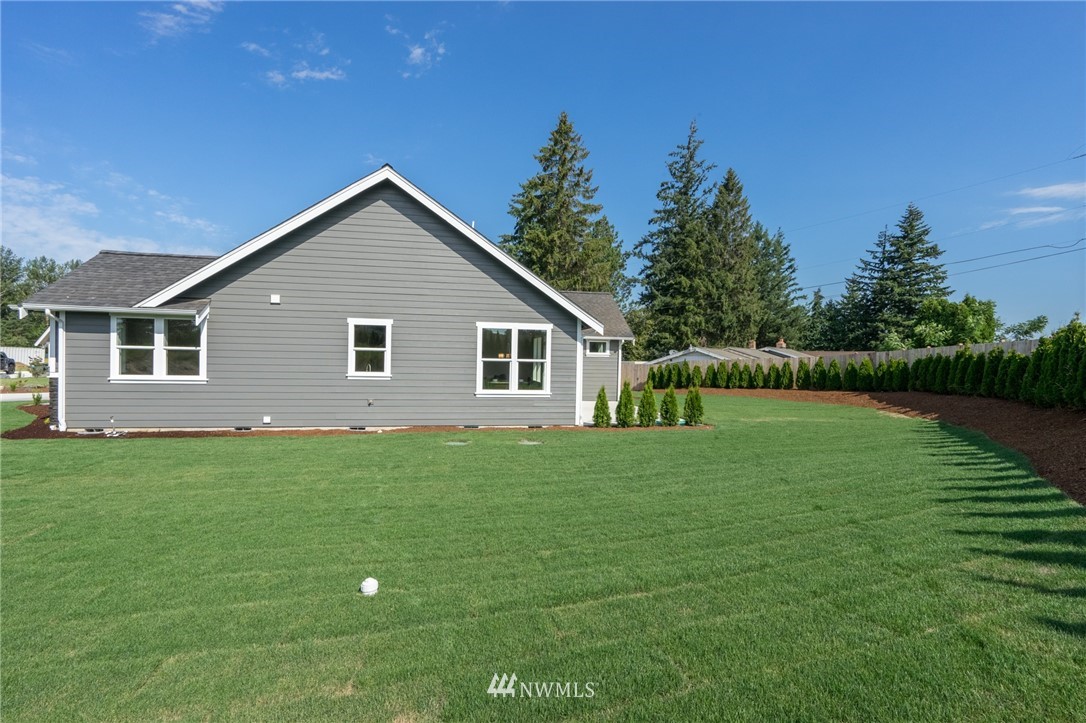 7364 Wiser Heights Road Ferndale, WA 98248 - Photo 2 of 18