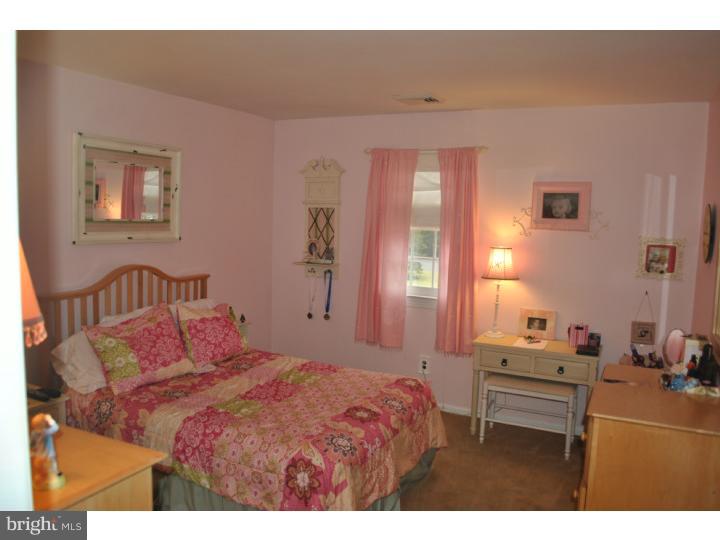 47 Pheasant Road Doylestown, PA 18901 - Photo 13 of 14 Bedroom 3