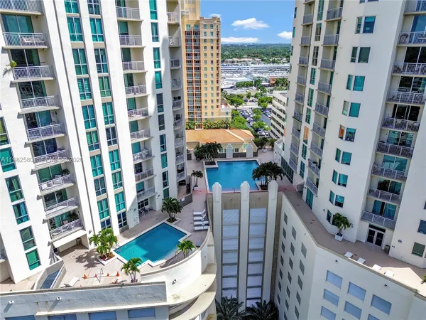 $310,000 | 9055 Southwest 73rd Court, Unit 1104, Miami, FL 33156