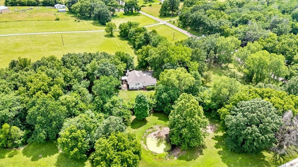 7411 South Arnett Road Grain Valley, MO 64029 - Photo 29 of 33