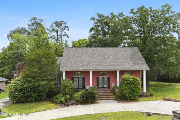 $250,000 | 6649 Ahekolo Circle, Diamondhead, MS 39525