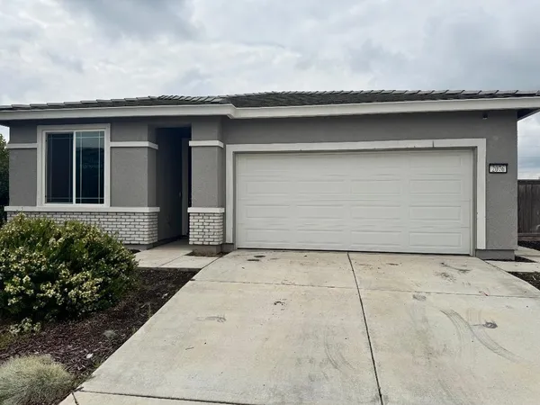 $487,000 | 2076 Englebright Way, Plumas Lake, CA 95961