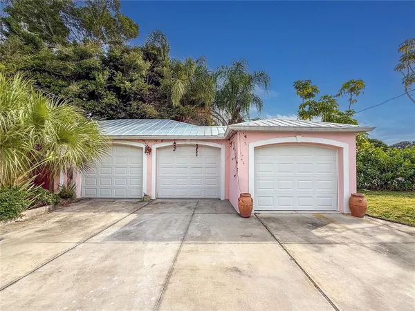 $859,000 | 719 58th Street Northwest, Bradenton, FL 34209