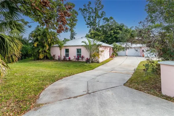 $859,000 | 719 58th Street Northwest, Bradenton, FL 34209