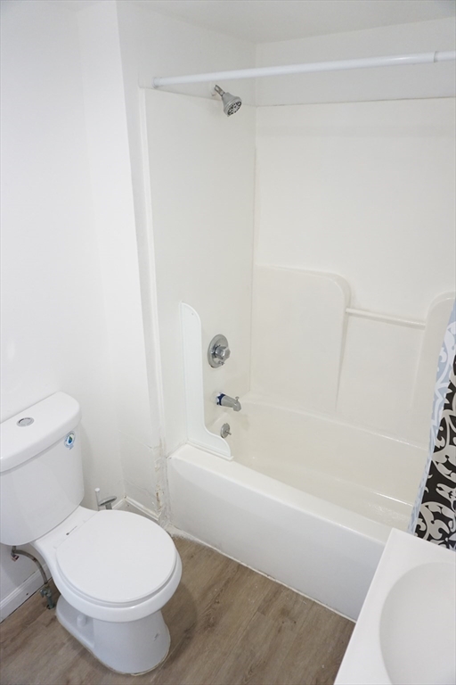 7 Floyd Street, Unit 2 Lowell, MA 01852 - Photo 6 of 21