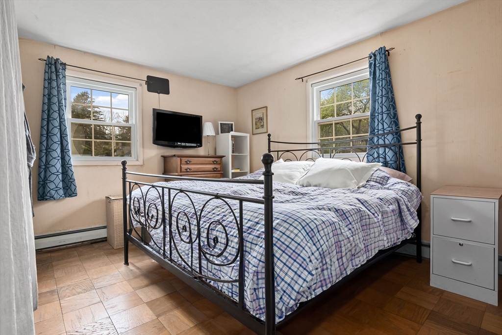 10 Walker Road Beverly, MA 01915 - Photo 20 of 27 Gallery Image 20