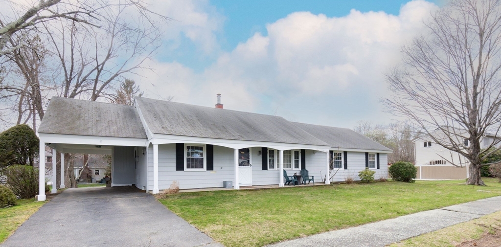 10 Walker Road Beverly, MA 01915 - Photo 3 of 27 Gallery Image 3