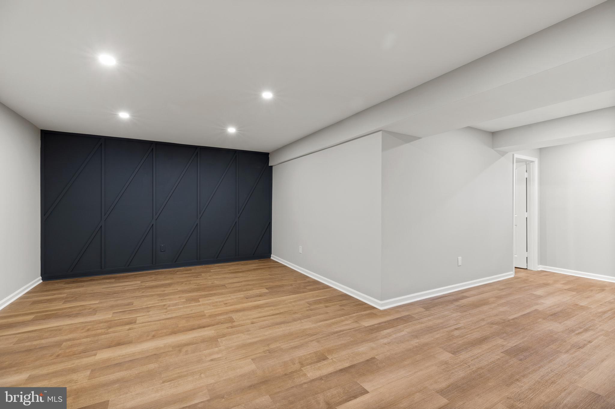 7517 Todd Place Manassas, VA 20109 - Photo 36 of 42 a view of an empty room