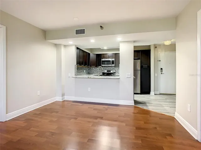 $2,000 | 2333 Feather Sound Drive, Unit A503, Clearwater, FL 33762