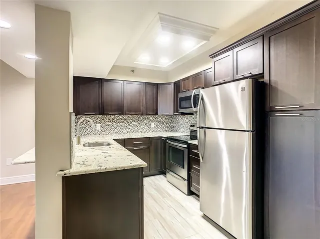 $2,000 | 2333 Feather Sound Drive, Unit A503, Clearwater, FL 33762