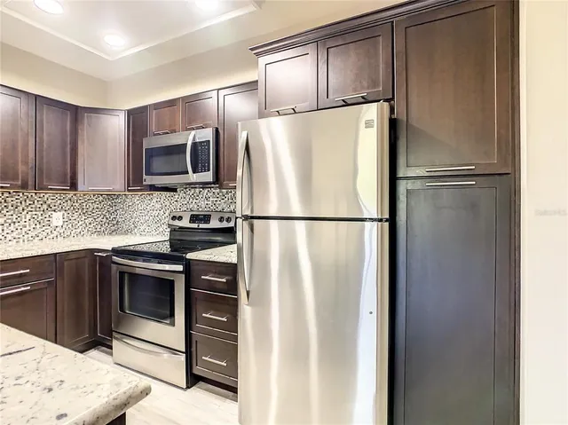 $2,000 | 2333 Feather Sound Drive, Unit A503, Clearwater, FL 33762