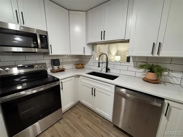 $265,000 | 1756 Pineberry Court, St. Louis, MO 63146