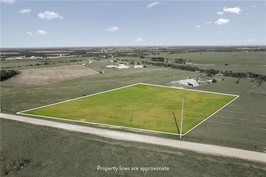 1228 North Old Temple Road Lorena, TX 76655 - Photo 3 of 12 a view of a tennis court