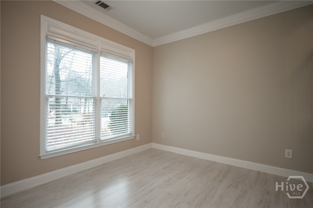102 Green Top Way Athens, GA 30605 - Photo 15 of 32 Living Room