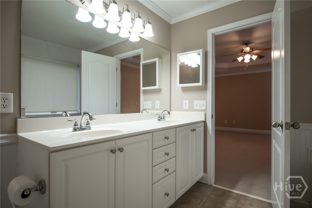 102 Green Top Way Athens, GA 30605 - Photo 23 of 32 Owners bath