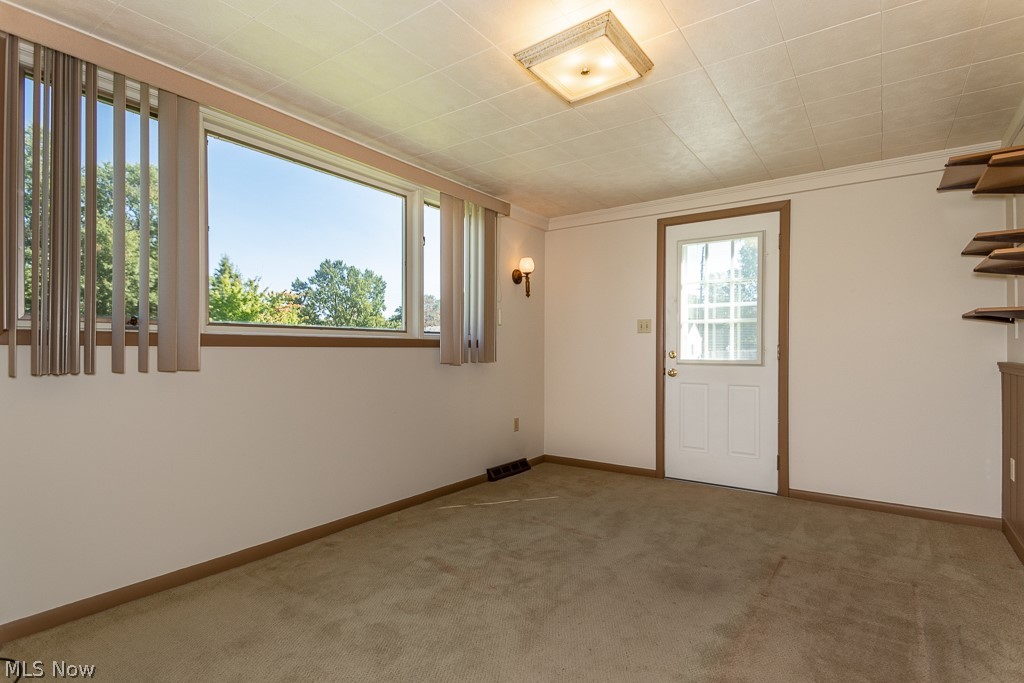 4991 Gleeten Road Cleveland, OH 44143 - Photo 14 of 34 Gallery Image 14
