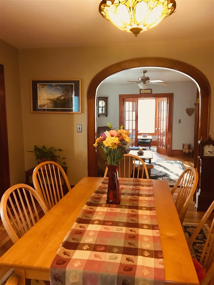 142 Island Pond Road Manchester, NH 03109 - Photo 5 of 34 Gallery Image 5