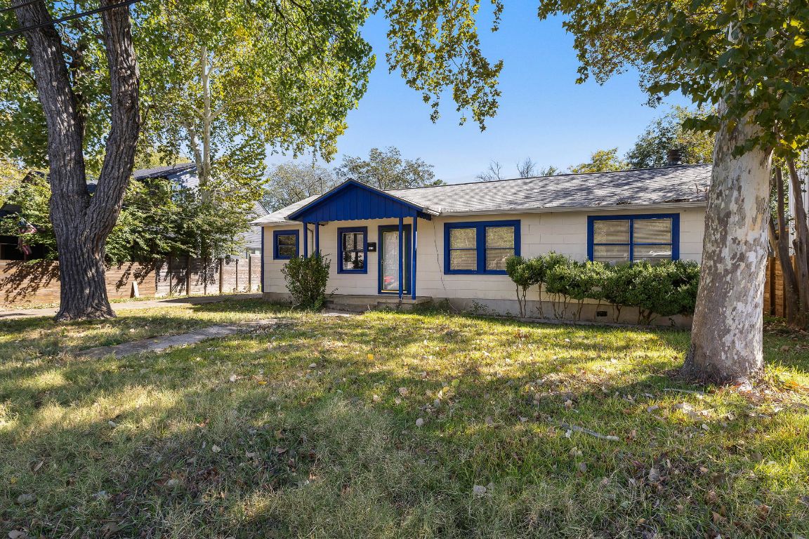 4419 Clawson Road Austin, TX 78704 - Photo 2 of 24 a front view of a house with a garden