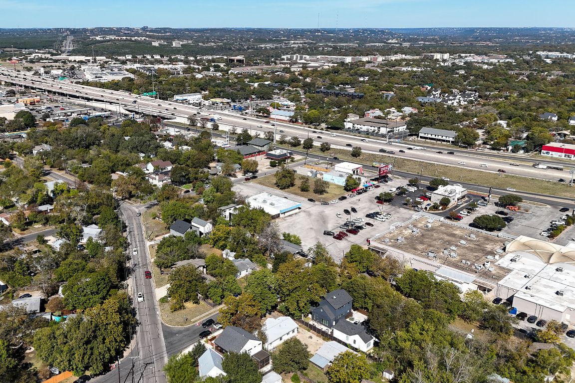 4419 Clawson Road Austin, TX 78704 - Photo 6 of 24 a view of a city