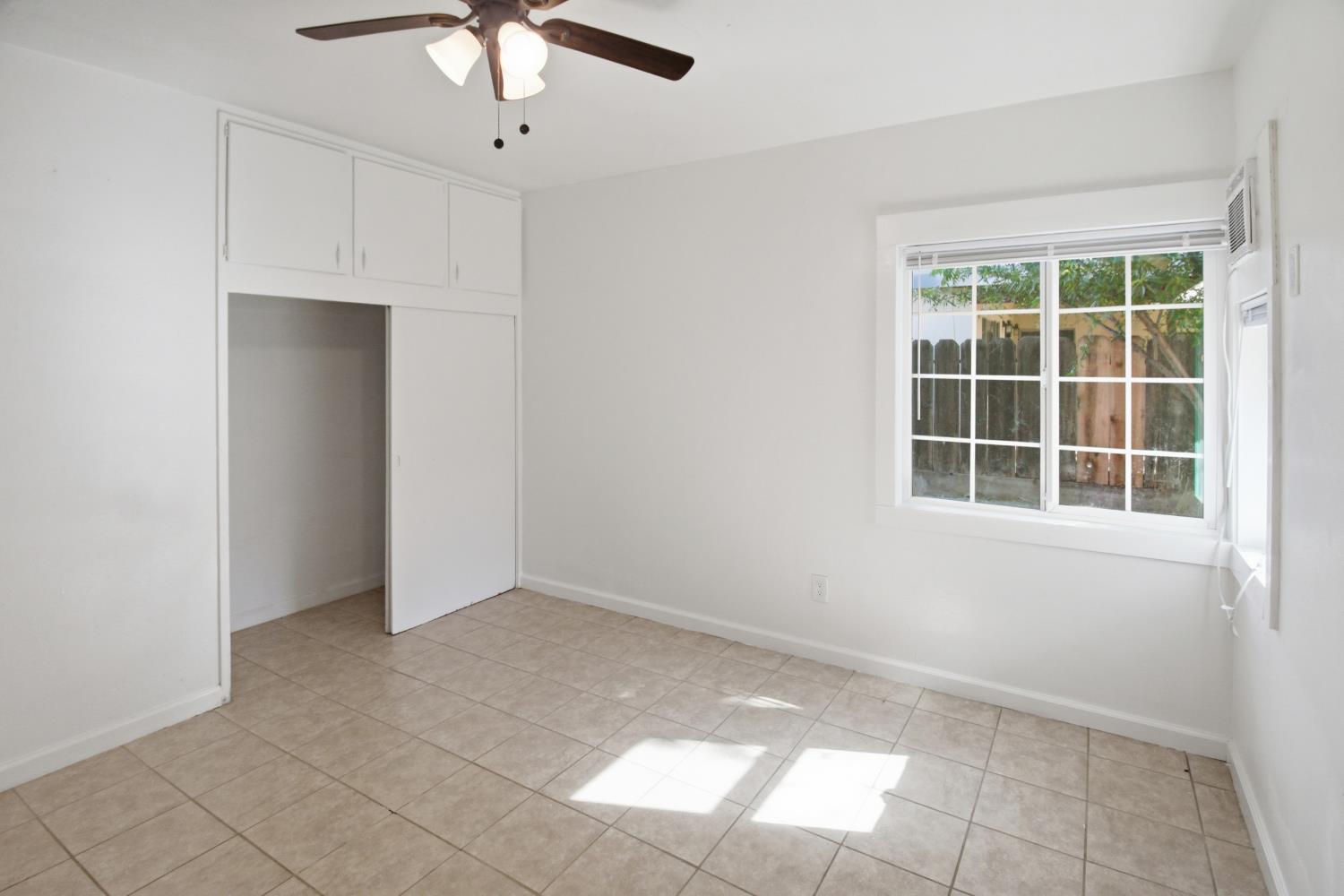 889 East 23rd Street Merced, CA 95340 - Photo 16 of 18