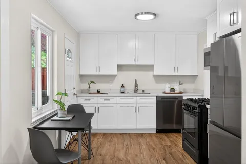 $1,174,888 | 1559 Linda Mar Boulevard, Pacifica, CA 94044