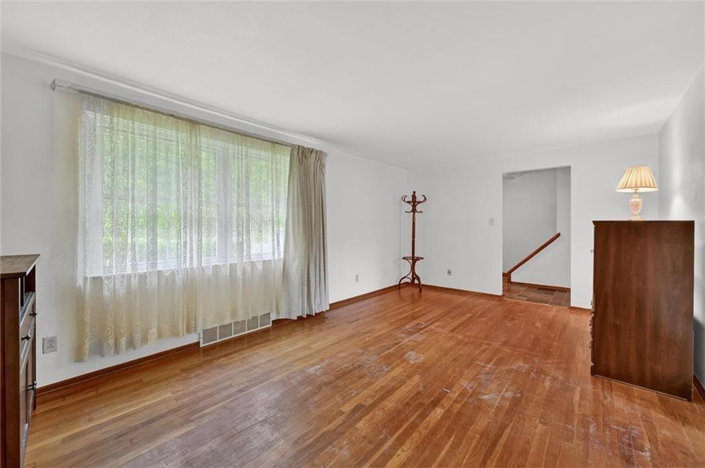 2975 Leechburg Road Pittsburgh, PA 15239 - Photo 6 of 19