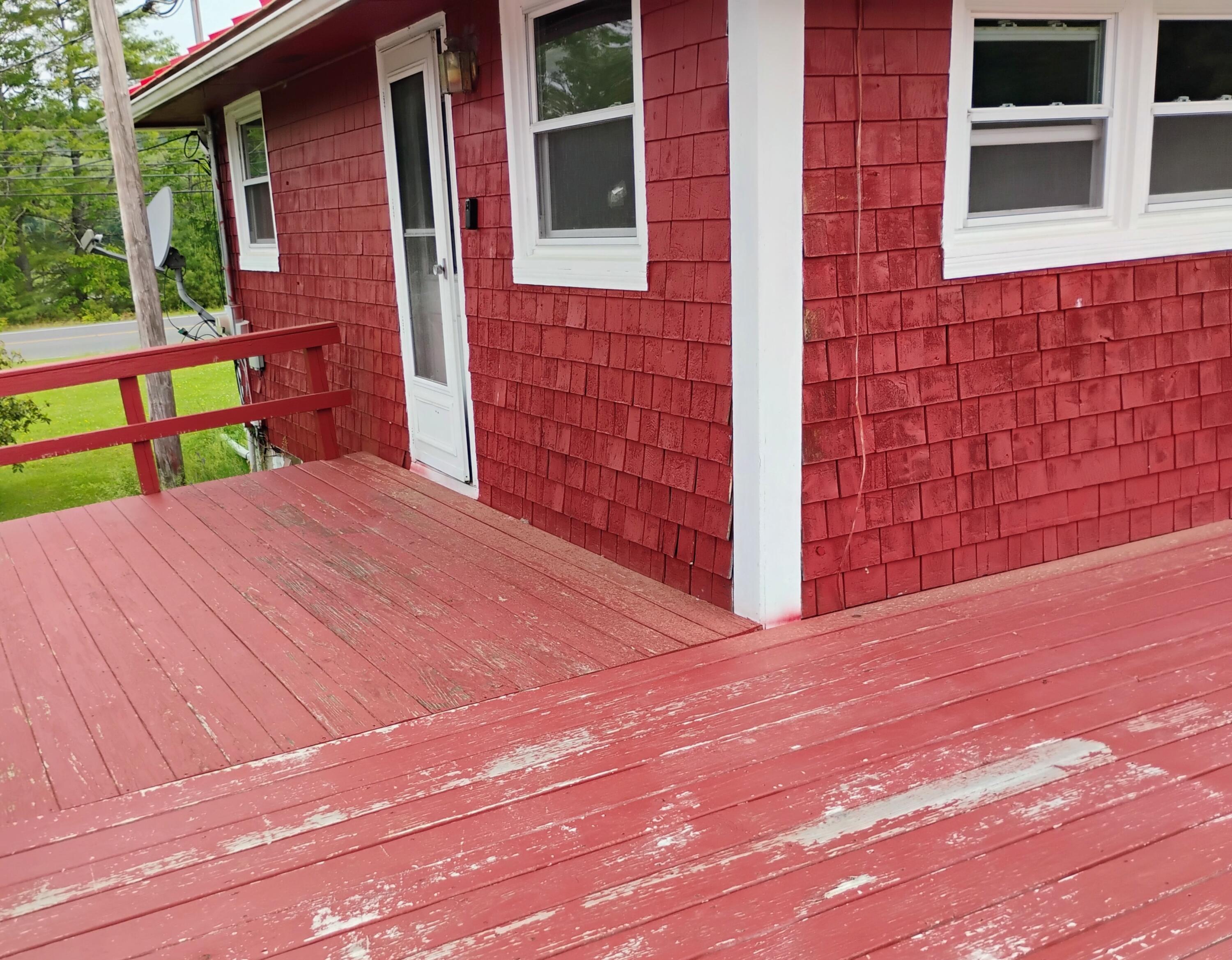 270 Middle Road Dresden, ME 04342 - Photo 4 of 34 Small deck