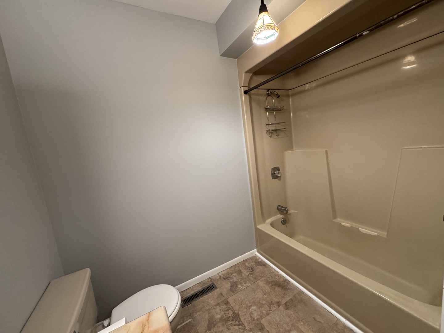 8421 Hickory Nut Grove Road Cary, IL 60013 - Photo 16 of 24