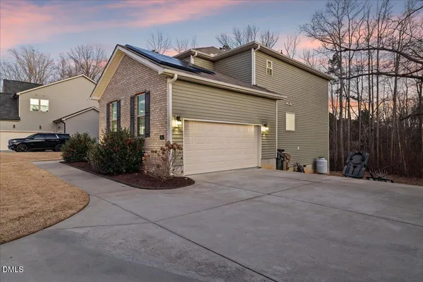 $574,900 | 7804 Charters End Street, Willow Spring, NC 27592