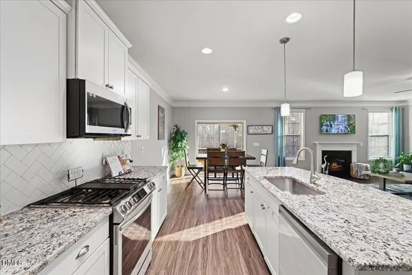 $574,900 | 7804 Charters End Street, Willow Spring, NC 27592