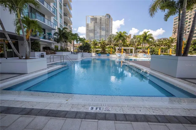 $1,800,000 | 100 1st Avenue North, Unit 1804, St. Petersburg, FL 33701