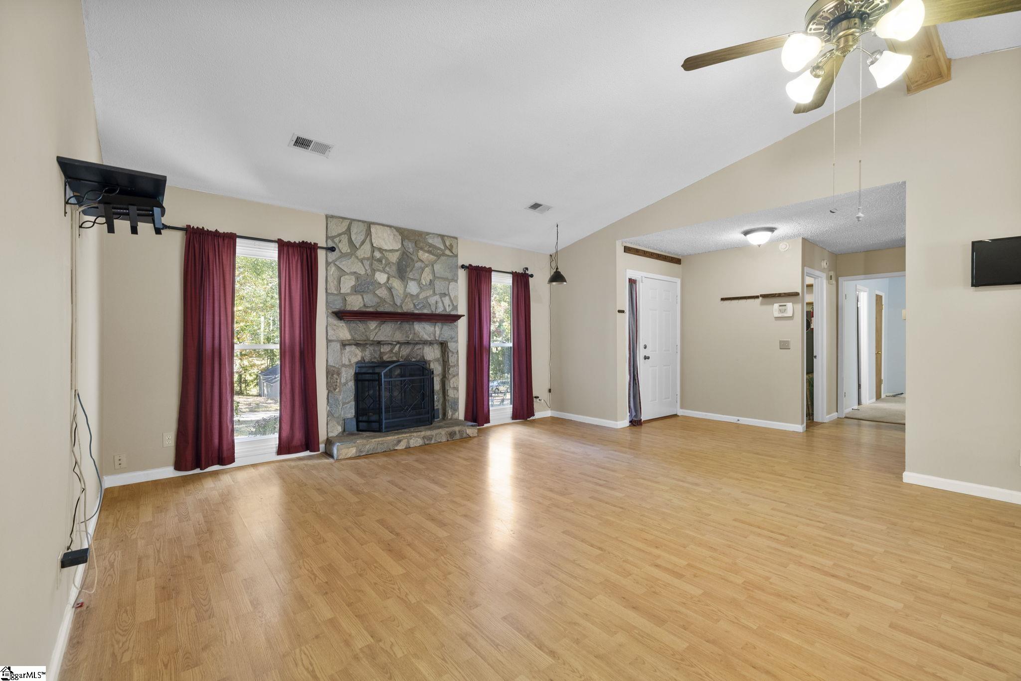 219 Baldwin Circle Mauldin, SC 29662 - Photo 9 of 29