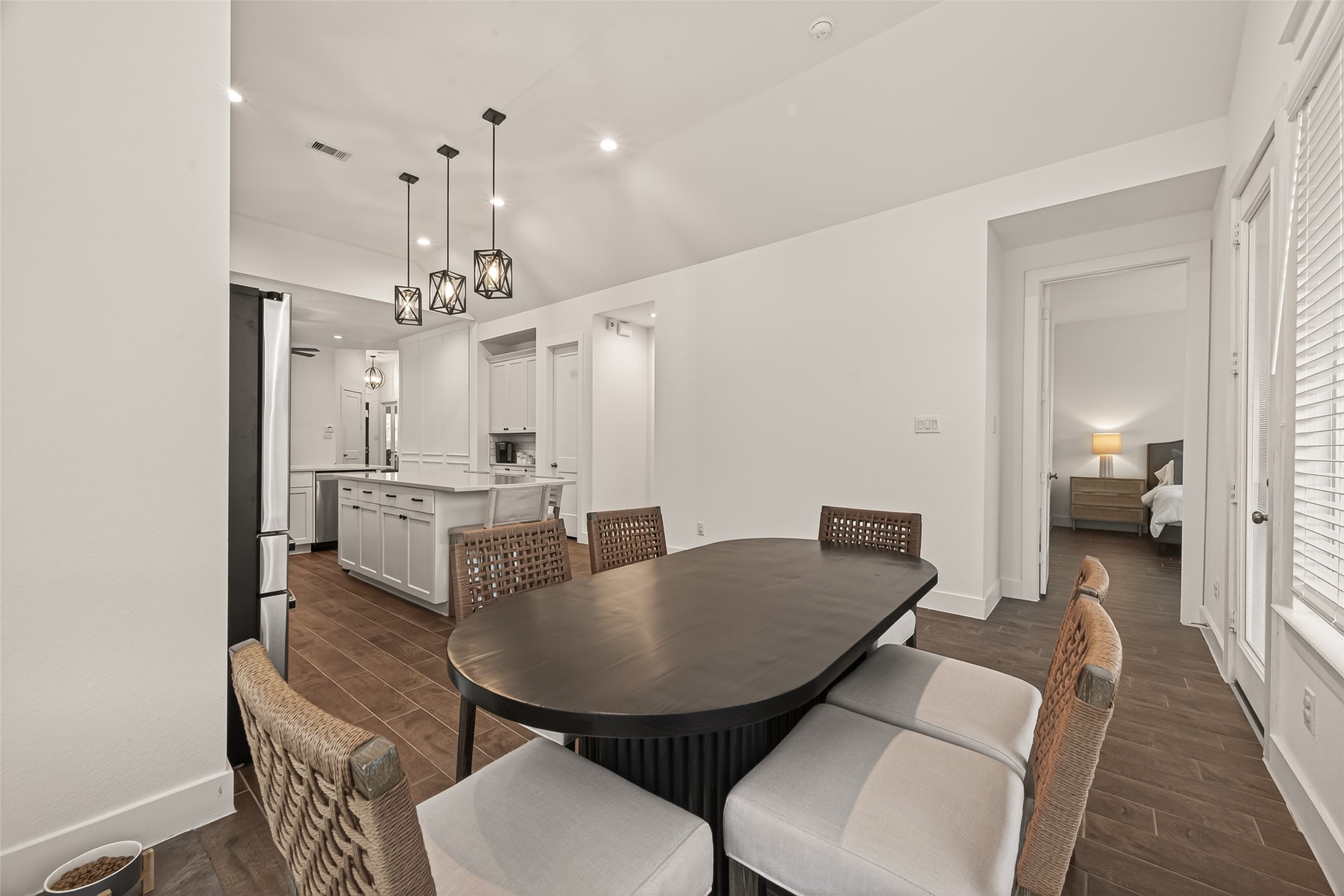 5019 Country Mdws Trail Rosharon, TX 77583 - Photo 21 of 49 a view of a dining room with furniture