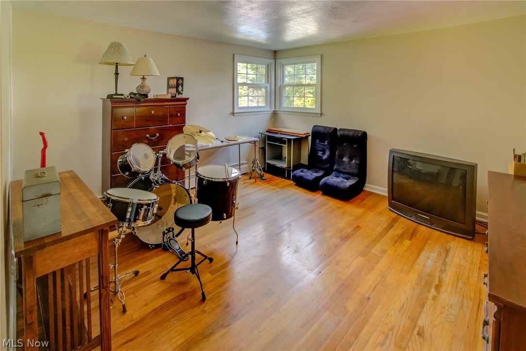 8392 Chagrin Road Chagrin Falls, OH 44023 - Photo 24 of 33 Gallery Image 24