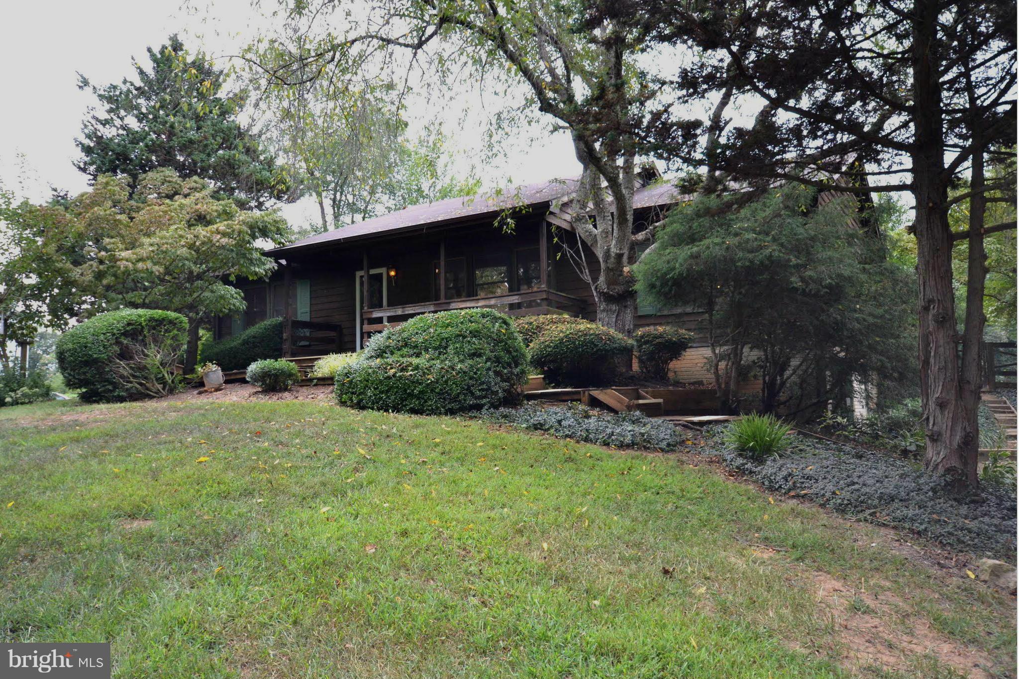 15339 Waterloo Road Amissville, VA 20106 - Photo 1 of 21 Exterior (Front)