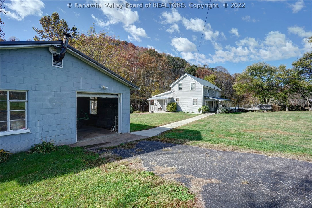 18 Slater Farm Road Charleston, WV 25312 - Photo 7 of 48 Gallery Image 7