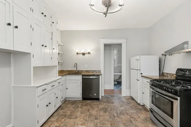 $559,000 | 1222 6th Street Northeast, Minneapolis, MN 55413