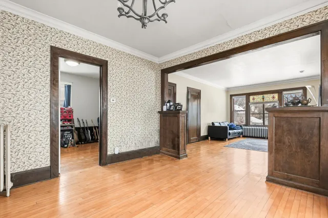 $559,000 | 1222 6th Street Northeast, Minneapolis, MN 55413