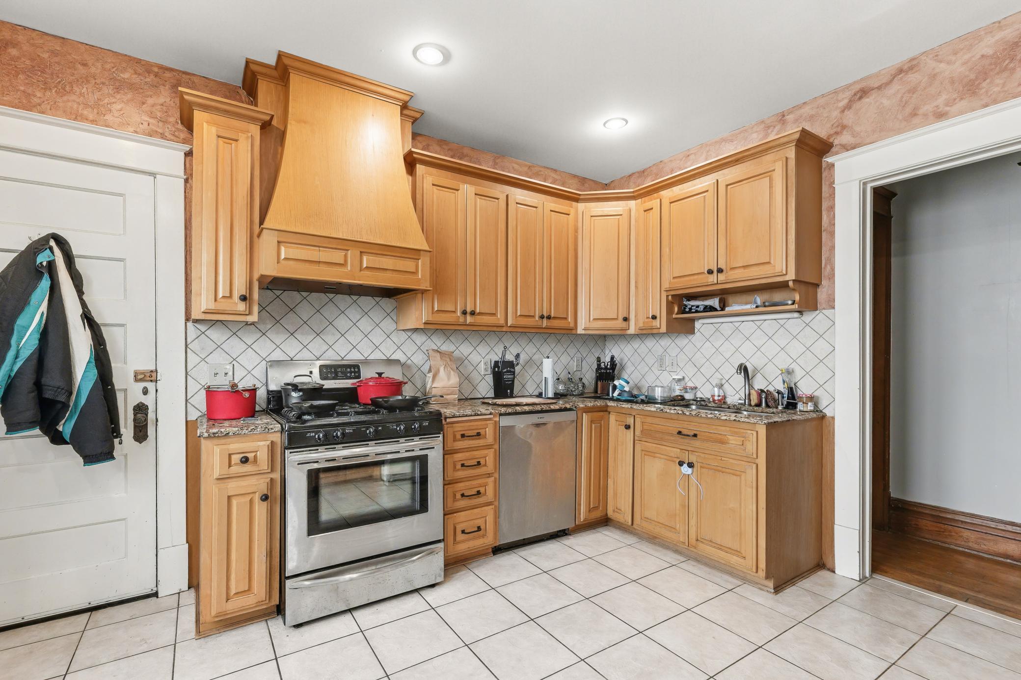 1222 6th Street Northeast Minneapolis, MN 55413 - Photo 36 of 44