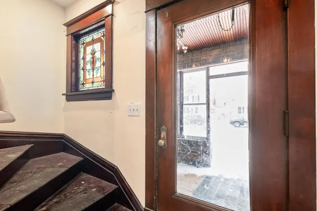 $559,000 | 1222 6th Street Northeast, Minneapolis, MN 55413