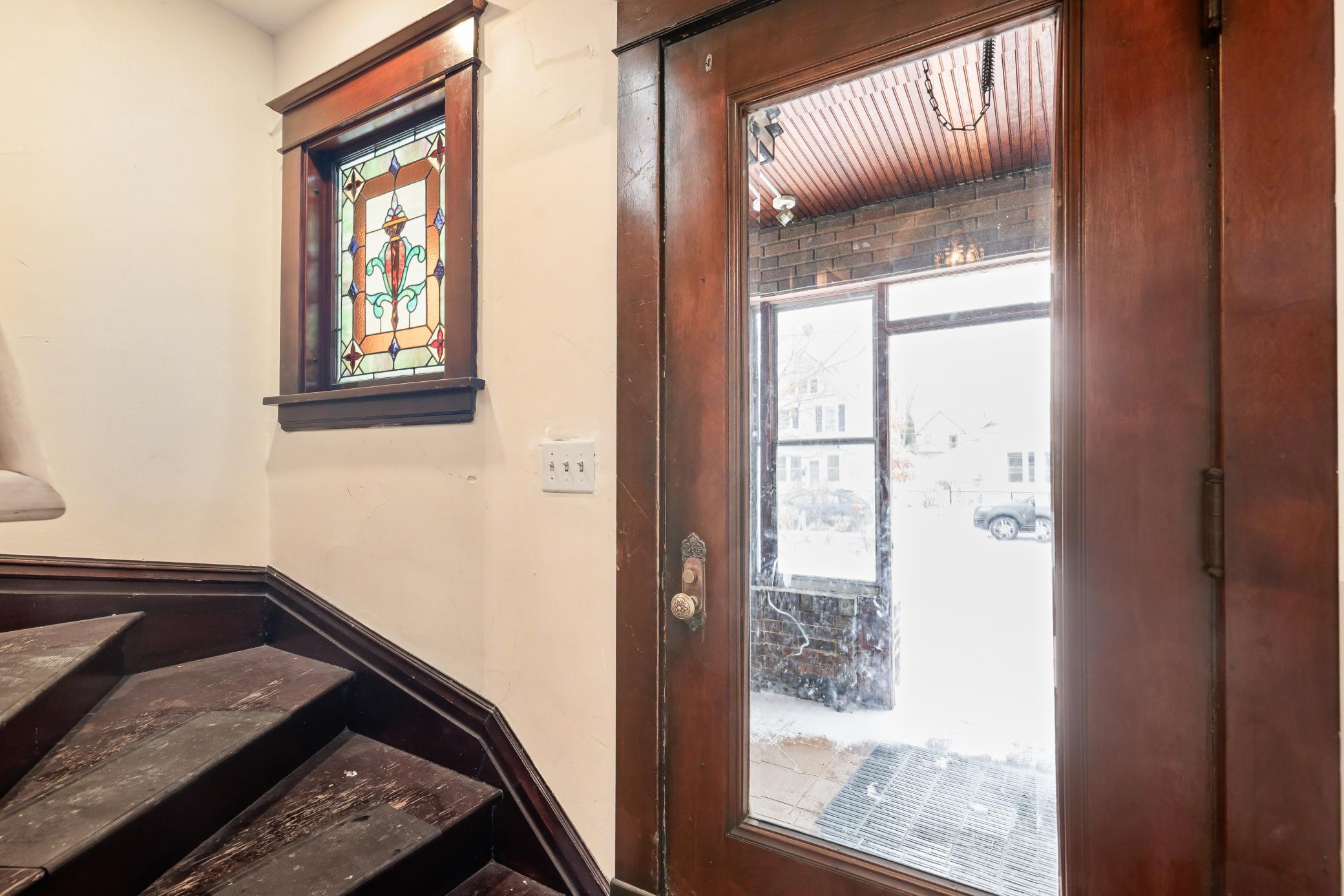 1222 6th Street Northeast Minneapolis, MN 55413 - Photo 4 of 44