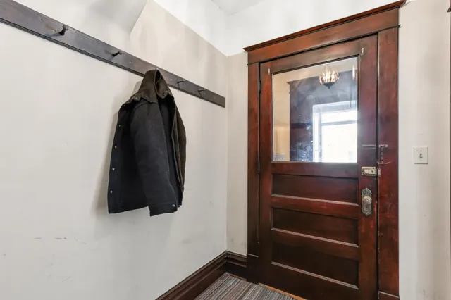 $559,000 | 1222 6th Street Northeast, Minneapolis, MN 55413