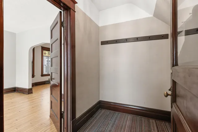 $559,000 | 1222 6th Street Northeast, Minneapolis, MN 55413