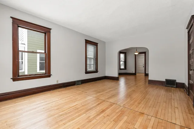 $559,000 | 1222 6th Street Northeast, Minneapolis, MN 55413