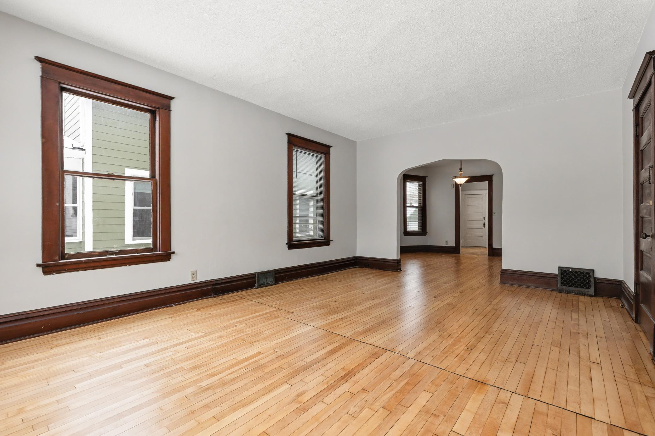 1222 6th Street Northeast Minneapolis, MN 55413 - Photo 9 of 44