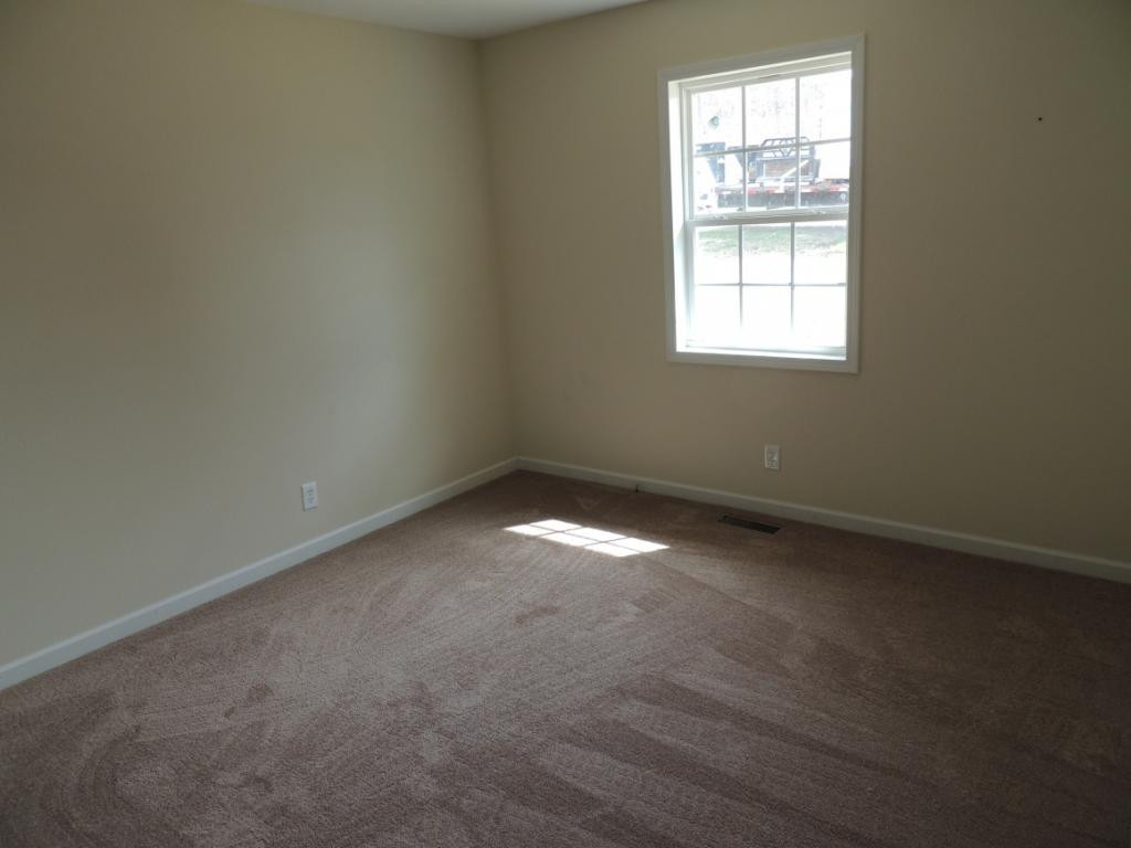 135 Forest Road Rogersville, TN 37857 - Photo 12 of 17 Bedroom 2