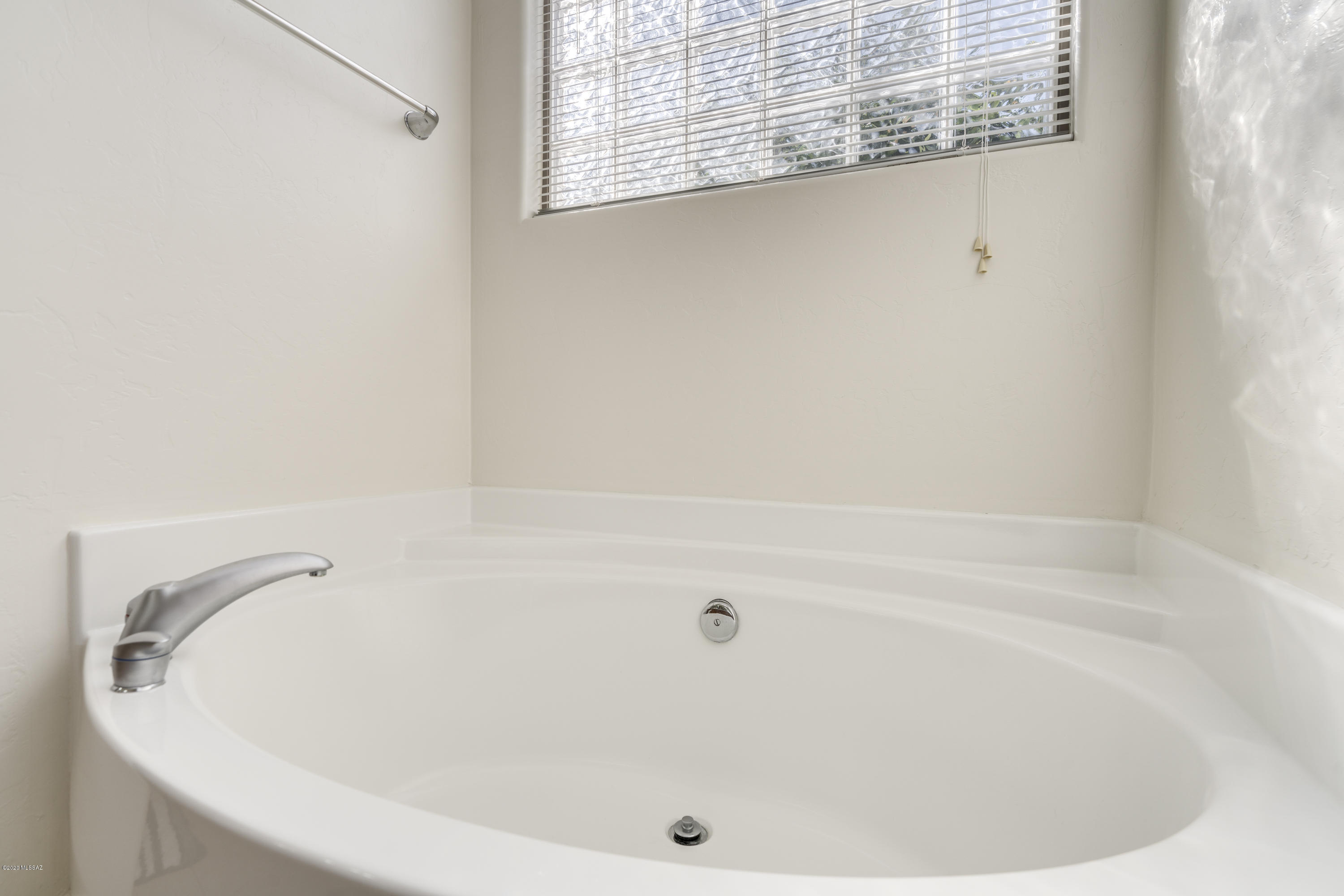7928 North Rondure Loop Tucson, AZ 85743 - Photo 30 of 49 Gallery Image 30