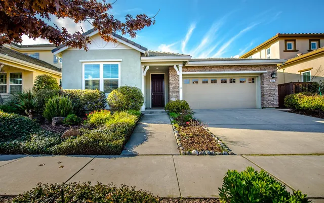 $599,999 | 1832 Dunlap Place, Woodland, CA 95776